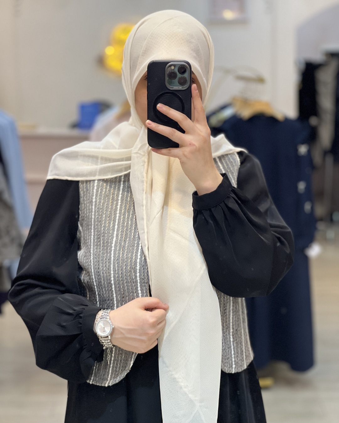 جلیقه همتا